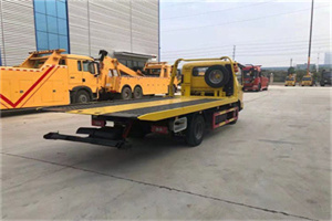 徐家汇非事故拖车