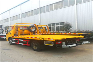 徐家汇附近拖车救援搭电